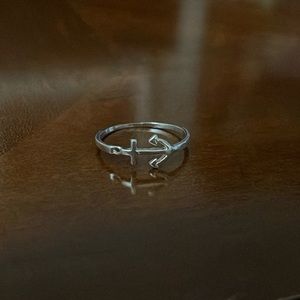 $1!!!** Anchor fashion ring